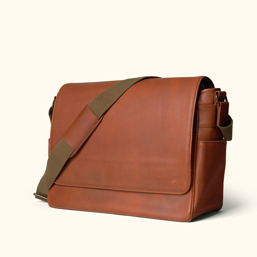 Messenger Bag Full Flap for Large Laptops and Gear