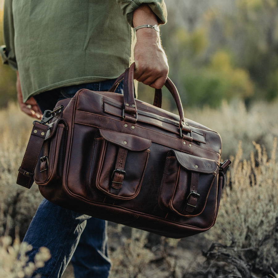  Men's Leather Pilot Bag, Dark Oak, durable, versatile, multiple compartments, robust handles, outdoor-ready, perfect for travel and adventure, stylish and spacious.